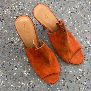 Halston Heritage Carmen notched stiletto Mules Size 7